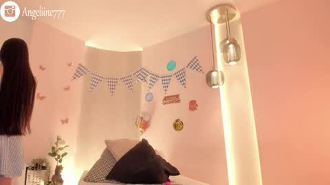 Angeline  online show from 3, 10, 2025