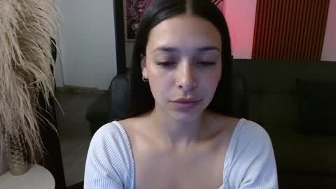 angeline_davies online show from 7, 2, 2025