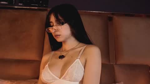 angelinepossy online show from 4, 11, 2025