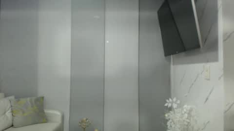 angelinna_12 online show from 20, 5, 2026