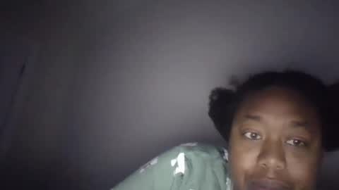 Snapshot of angeliquebelcaliz chatting on 18, 1, 2025 angeliquebelcaliz online show from 18, 1, 2025