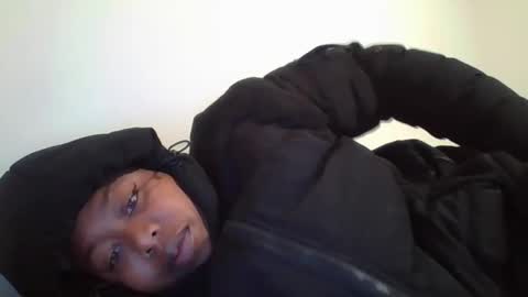 Snapshot of angeliquebelcaliz chatting on 18, 2, 2025 angeliquebelcaliz online show from 18, 2, 2025