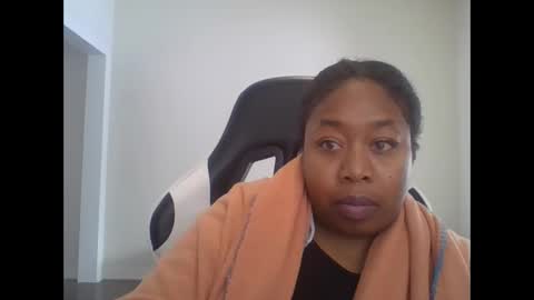 Snapshot of angeliquebelcaliz chatting on 20, 2, 2025 angeliquebelcaliz online show from 20, 2, 2025