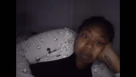 Snapshot of angeliquebelcaliz chatting on 21, 2, 2025 angeliquebelcaliz online show from 21, 2, 2025