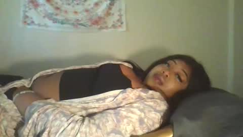 Snapshot of angeliquebelcaliz chatting on 15, 5, 2026 angeliquebelcaliz online show from 15, 5, 2026
