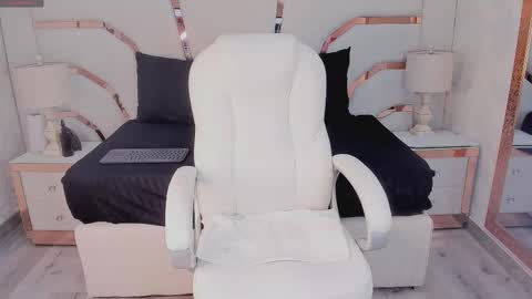 Snapshot of angelita_bennett23 chatting on 9, 3, 2026 angelita_bennett23 online show from 9, 3, 2026