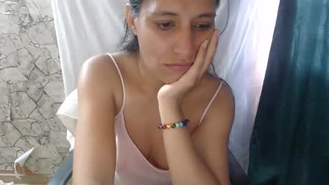 angela online show from 29, 10, 2025