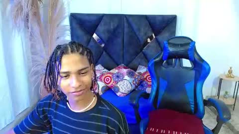 Snapshot of angell18_ chatting on 18, 6, 2026 Angel online show from 18, 6, 2026