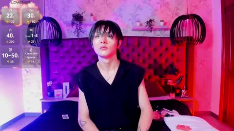 Snapshot of angell__dustt chatting on 8, 10, 2025 Angell Dust online show from 8, 10, 2025
