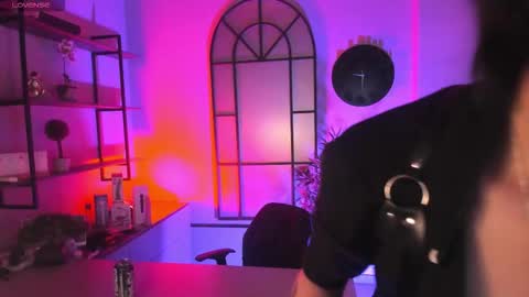 Snapshot of angell__dustt chatting on 14, 10, 2025 Angell Dust online show from 14, 10, 2025