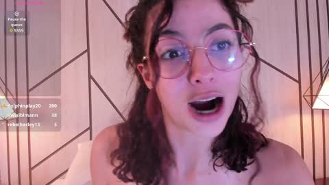 Snapshot of angell_bell chatting on 18, 1, 2025 Angel online show from 18, 1, 2025