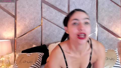 Snapshot of angell_bell chatting on 30, 1, 2025 Angel online show from 30, 1, 2025