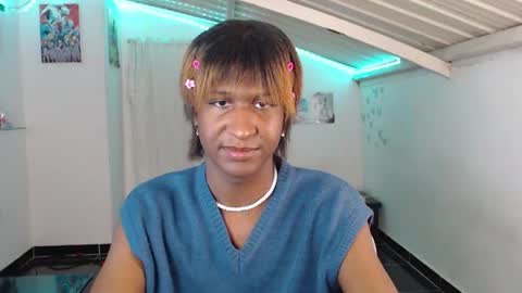 Snapshot of angell_dustt chatting on 23, 1, 2025 Danielle online show from 23, 1, 2025