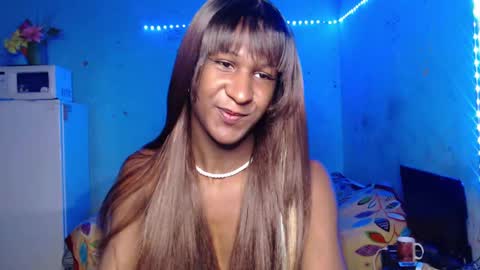 Danielle online show from 10, 10, 2025