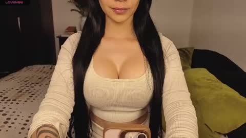  ANGELA ISABELLA  online show from 4, 5, 2026