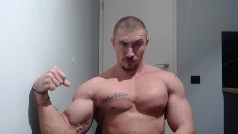 Snapshot of angelofit chatting on 1, 12, 2024  ------- SEX SHOW WITH GUYS AND GIRLS  MUSCLE SHOW online show from 1, 12, 2024