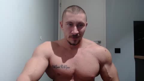 Snapshot of angelofit chatting on 2, 12, 2024  ------- SEX SHOW WITH GUYS AND GIRLS  MUSCLE SHOW online show from 2, 12, 2024