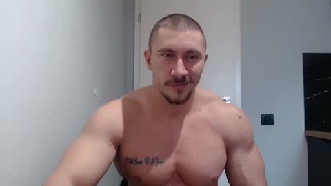 Snapshot of angelofit chatting on 4, 12, 2024  ------- SEX SHOW WITH GUYS AND GIRLS  MUSCLE SHOW online show from 4, 12, 2024