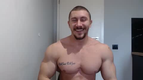 Snapshot of angelofit chatting on 16, 12, 2024  ------- SEX SHOW WITH GUYS AND GIRLS  MUSCLE SHOW online show from 16, 12, 2024