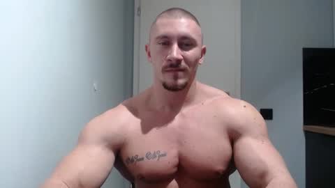 Snapshot of angelofit chatting on 21, 12, 2024  ------- SEX SHOW WITH GUYS AND GIRLS  MUSCLE SHOW online show from 21, 12, 2024