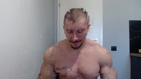 Snapshot of angelofit chatting on 9, 1, 2025  ------- SEX SHOW WITH GUYS AND GIRLS  MUSCLE SHOW online show from 9, 1, 2025