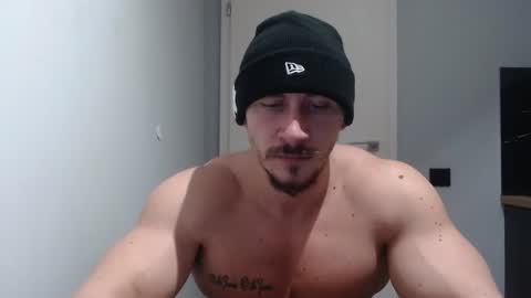 Snapshot of angelofit chatting on 16, 1, 2025  ------- SEX SHOW WITH GUYS AND GIRLS  MUSCLE SHOW online show from 16, 1, 2025