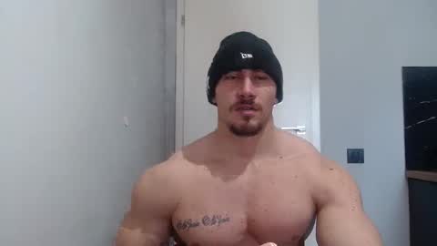 Snapshot of angelofit chatting on 6, 2, 2025  ------- SEX SHOW WITH GUYS AND GIRLS  MUSCLE SHOW online show from 6, 2, 2025