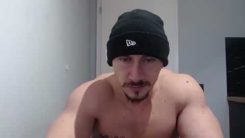 Snapshot of angelofit chatting on 8, 2, 2025  ------- SEX SHOW WITH GUYS AND GIRLS  MUSCLE SHOW online show from 8, 2, 2025