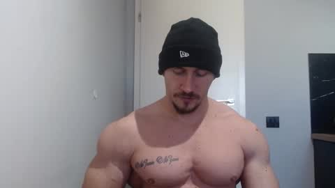 Snapshot of angelofit chatting on 9, 2, 2025  ------- SEX SHOW WITH GUYS AND GIRLS  MUSCLE SHOW online show from 9, 2, 2025