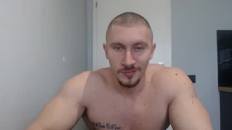 Snapshot of angelofit chatting on 19, 2, 2025  ------- SEX SHOW WITH GUYS AND GIRLS  MUSCLE SHOW online show from 19, 2, 2025