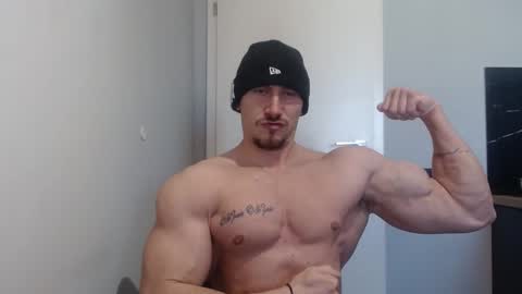 Snapshot of angelofit chatting on 22, 2, 2025  ------- SEX SHOW WITH GUYS AND GIRLS  MUSCLE SHOW online show from 22, 2, 2025