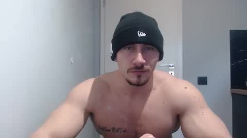 Snapshot of angelofit chatting on 22, 2, 2025  ------- SEX SHOW WITH GUYS AND GIRLS  MUSCLE SHOW online show from 22, 2, 2025