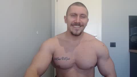 Snapshot of angelofit chatting on 24, 2, 2025  ------- SEX SHOW WITH GUYS AND GIRLS  MUSCLE SHOW online show from 24, 2, 2025
