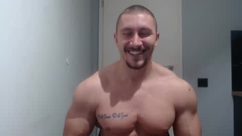 Snapshot of angelofit chatting on 28, 2, 2025  ------- SEX SHOW WITH GUYS AND GIRLS  MUSCLE SHOW online show from 28, 2, 2025