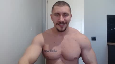 Snapshot of angelofit chatting on 5, 3, 2025  ------- SEX SHOW WITH GUYS AND GIRLS  MUSCLE SHOW online show from 5, 3, 2025