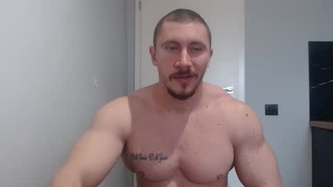 Snapshot of angelofit chatting on 11, 3, 2025  ------- SEX SHOW WITH GUYS AND GIRLS  MUSCLE SHOW online show from 11, 3, 2025