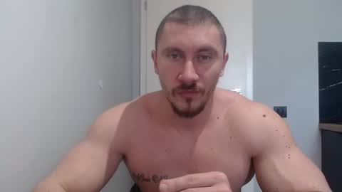 Snapshot of angelofit chatting on 11, 3, 2025  ------- SEX SHOW WITH GUYS AND GIRLS  MUSCLE SHOW online show from 11, 3, 2025