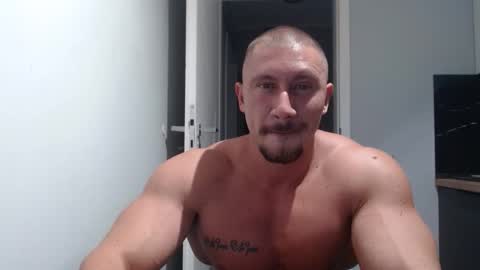 Snapshot of angelofit chatting on 9, 9, 2025  ------- SEX SHOW WITH GUYS AND GIRLS  MUSCLE SHOW online show from 9, 9, 2025