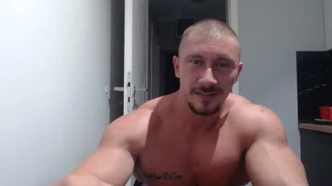 Snapshot of angelofit chatting on 12, 9, 2025  ------- SEX SHOW WITH GUYS AND GIRLS  MUSCLE SHOW online show from 12, 9, 2025