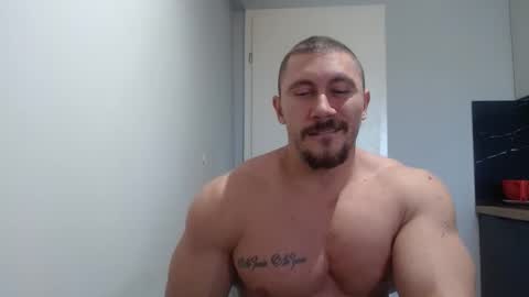 Snapshot of angelofit chatting on 18, 10, 2025  ------- SEX SHOW WITH GUYS AND GIRLS  MUSCLE SHOW online show from 18, 10, 2025