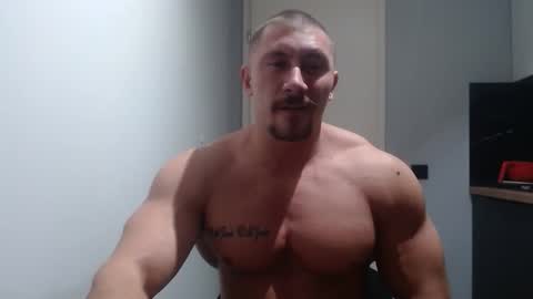 Snapshot of angelofit chatting on 24, 10, 2025  ------- SEX SHOW WITH GUYS AND GIRLS  MUSCLE SHOW online show from 24, 10, 2025