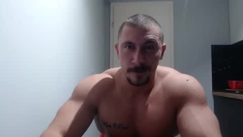 Snapshot of angelofit chatting on 27, 10, 2025  ------- SEX SHOW WITH GUYS AND GIRLS  MUSCLE SHOW online show from 27, 10, 2025