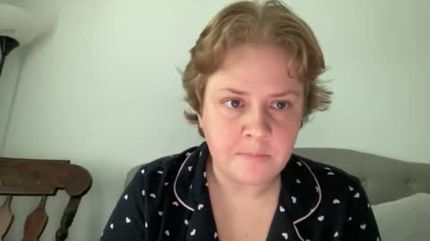 Snapshot of angeloflight273360 chatting on 5, 4, 2026 Angel of Light online show from 5, 4, 2026