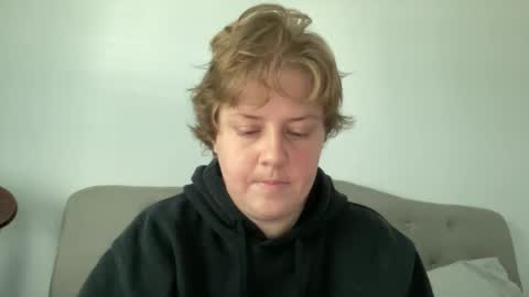 Snapshot of angeloflight273360 chatting on 8, 4, 2026 Angel of Light online show from 8, 4, 2026