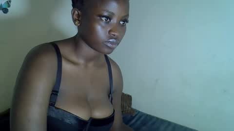 angelofsweetness online show from 13, 12, 2025