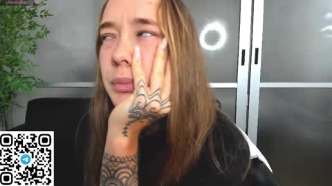 Snapshot of angelpaull chatting on 23, 2, 2025 Angel online show from 23, 2, 2025