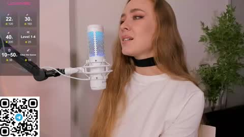 Snapshot of angelpaull chatting on 5, 3, 2025 Angel online show from 5, 3, 2025