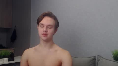 Snapshot of angelraaay chatting on 5, 2, 2026 Angel online show from 5, 2, 2026