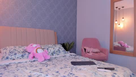 Snapshot of angelrose2323 chatting on 8, 2, 2025 angelrose2323 online show from 8, 2, 2025