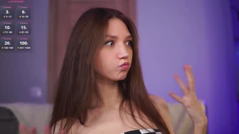 Snapshot of angels_kiss chatting on 27, 10, 2025 Nikki online show from 27, 10, 2025